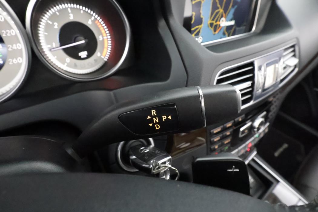 MERCEDES-BENZ E 2013