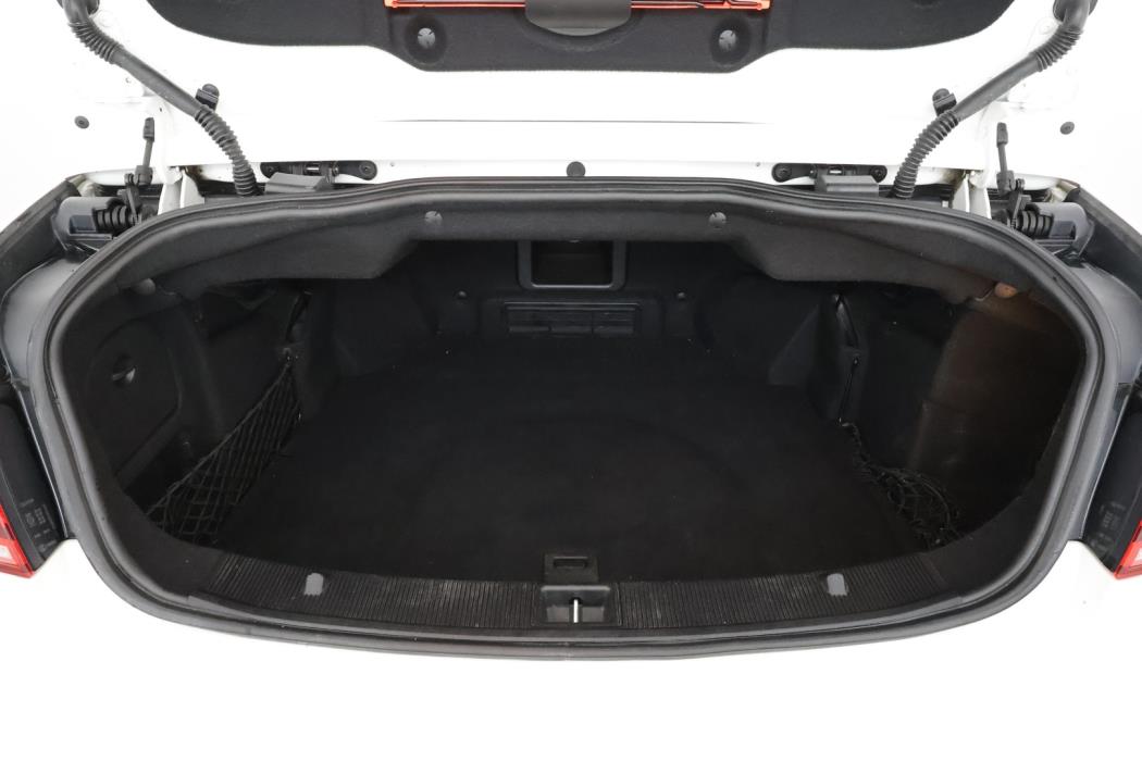 MERCEDES-BENZ E 2013