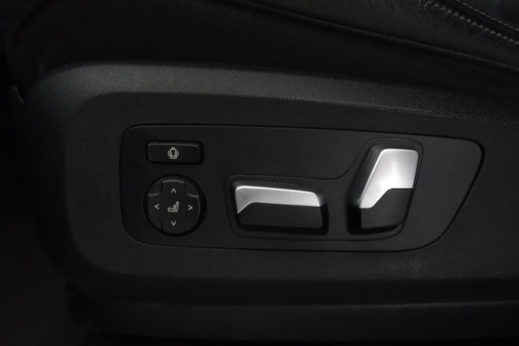 BMW X5 2021