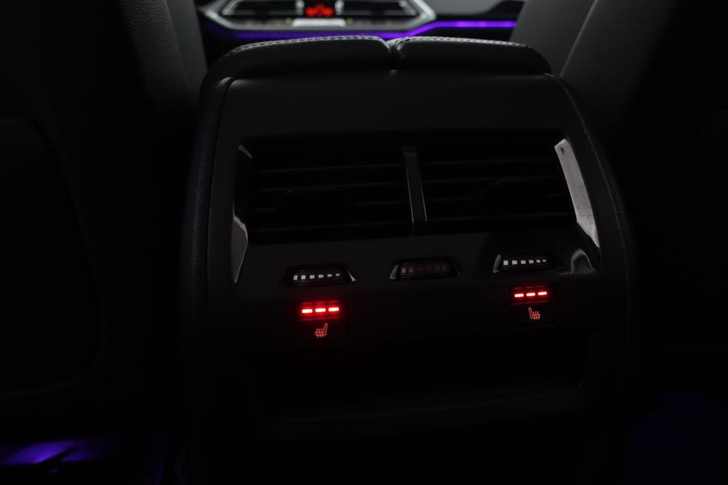 BMW X5 2021