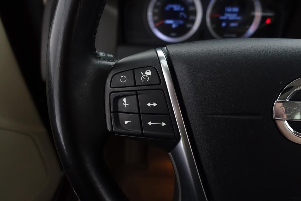 VOLVO XC60 2010