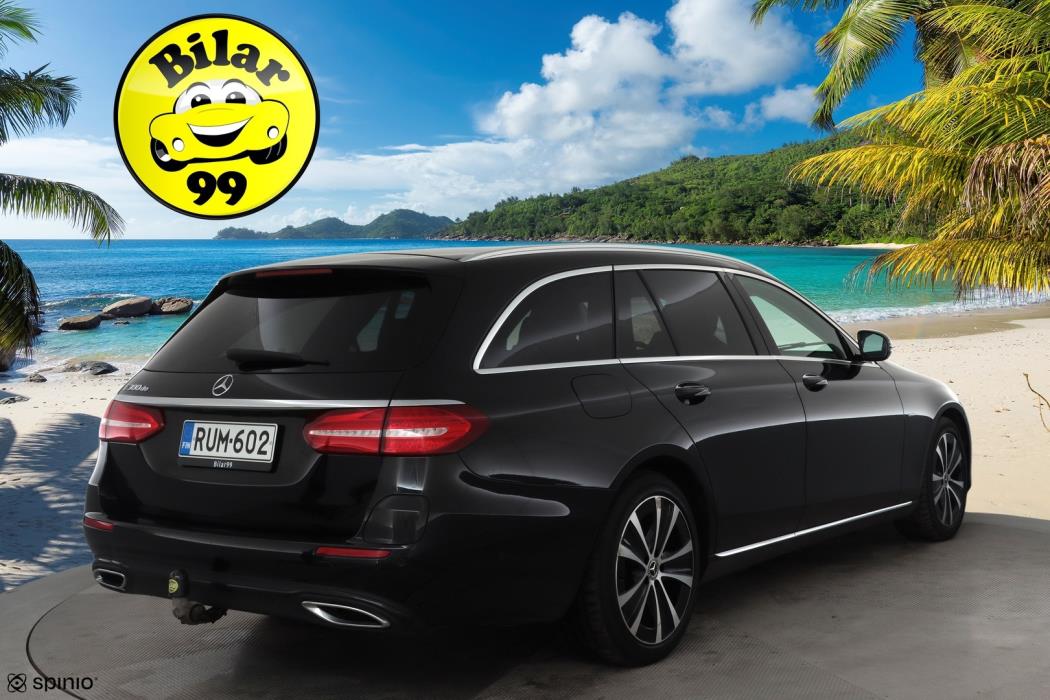 MERCEDES-BENZ E 2020