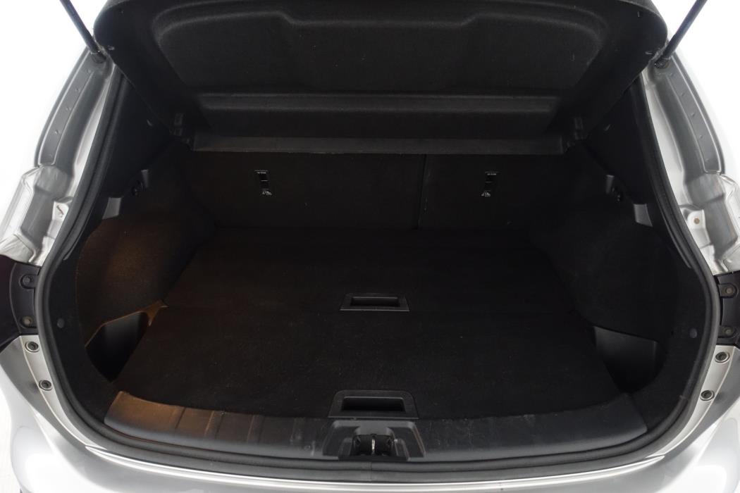 NISSAN Qashqai 2015