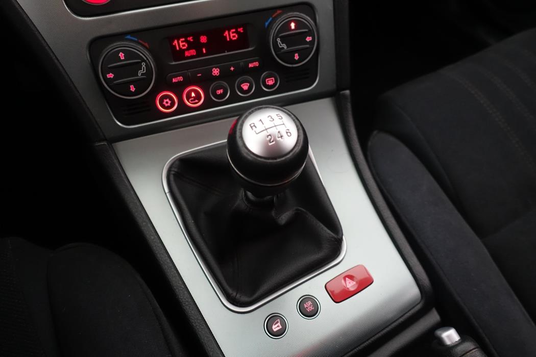 ALFA ROMEO 159 2011