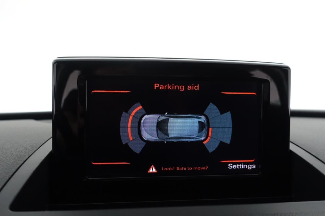AUDI Q3 2014