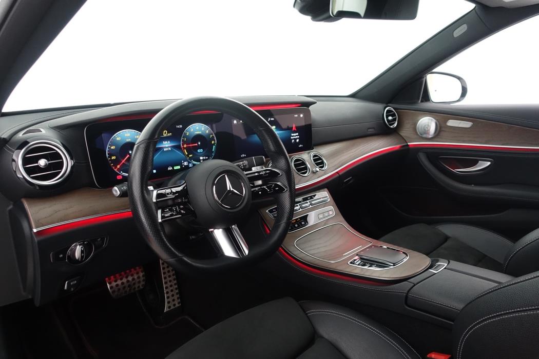 MERCEDES-BENZ E 2021