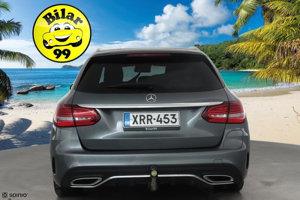 MERCEDES-BENZ C 2020