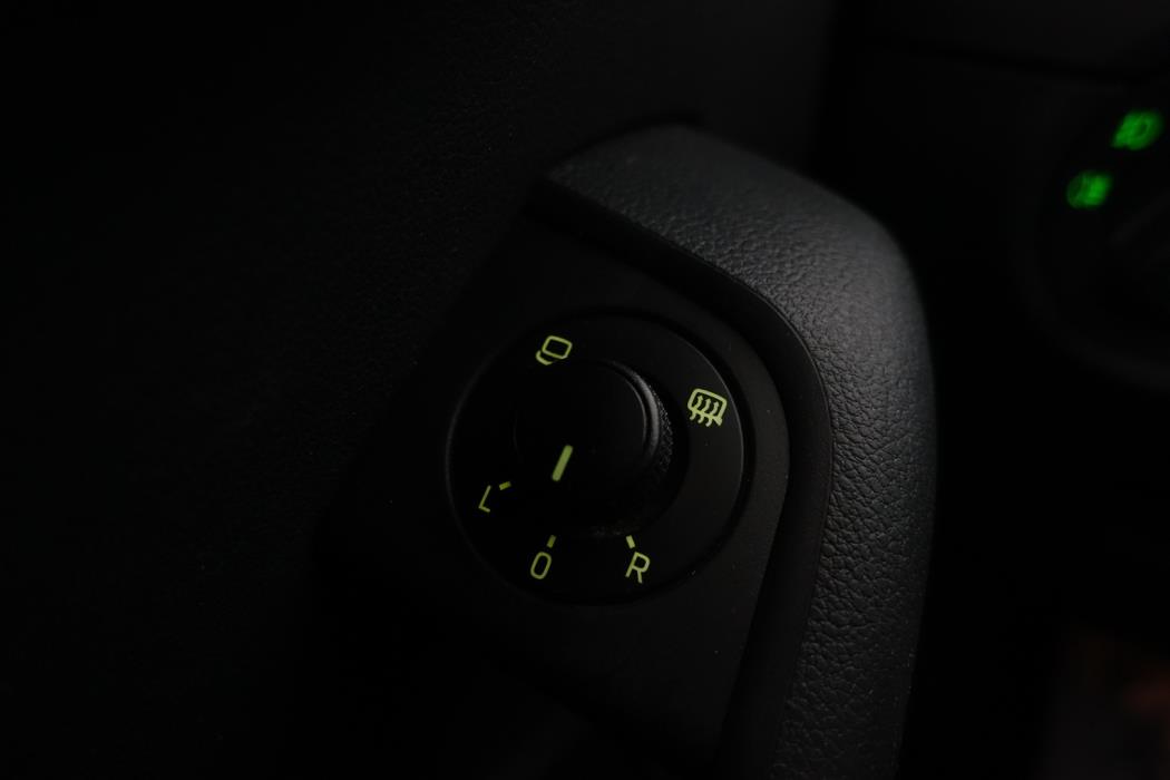 SKODA Octavia 2014