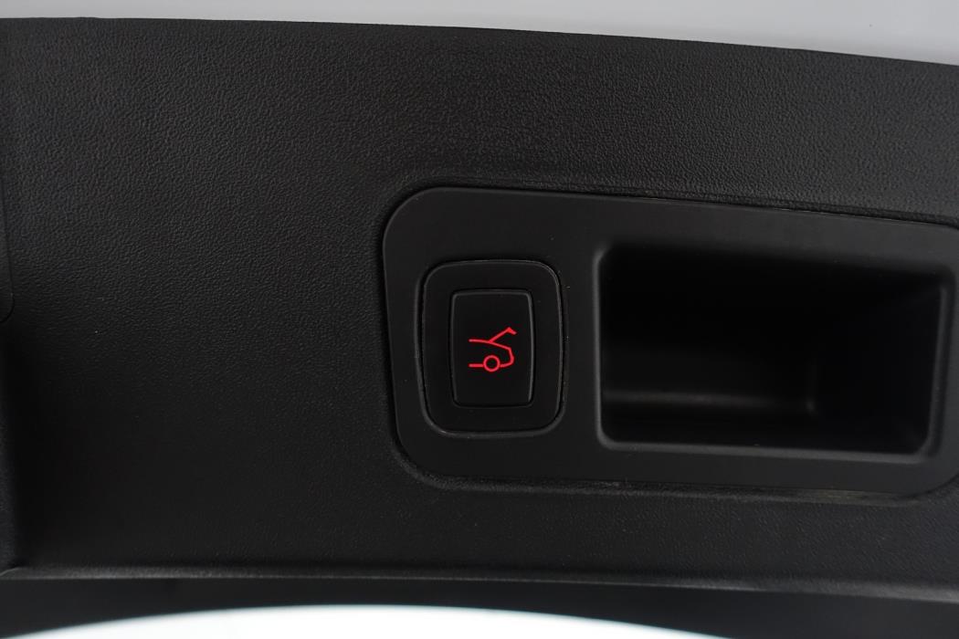 TESLA Model S 2018