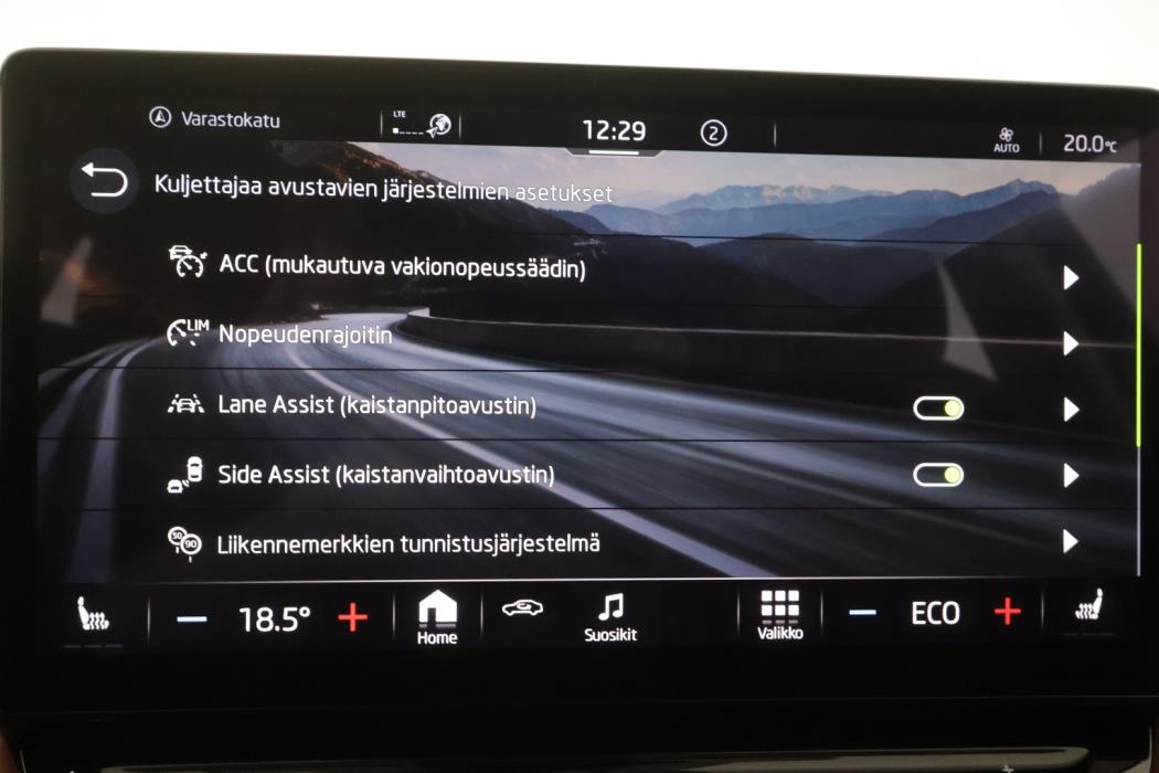 SKODA Enyaq 2021