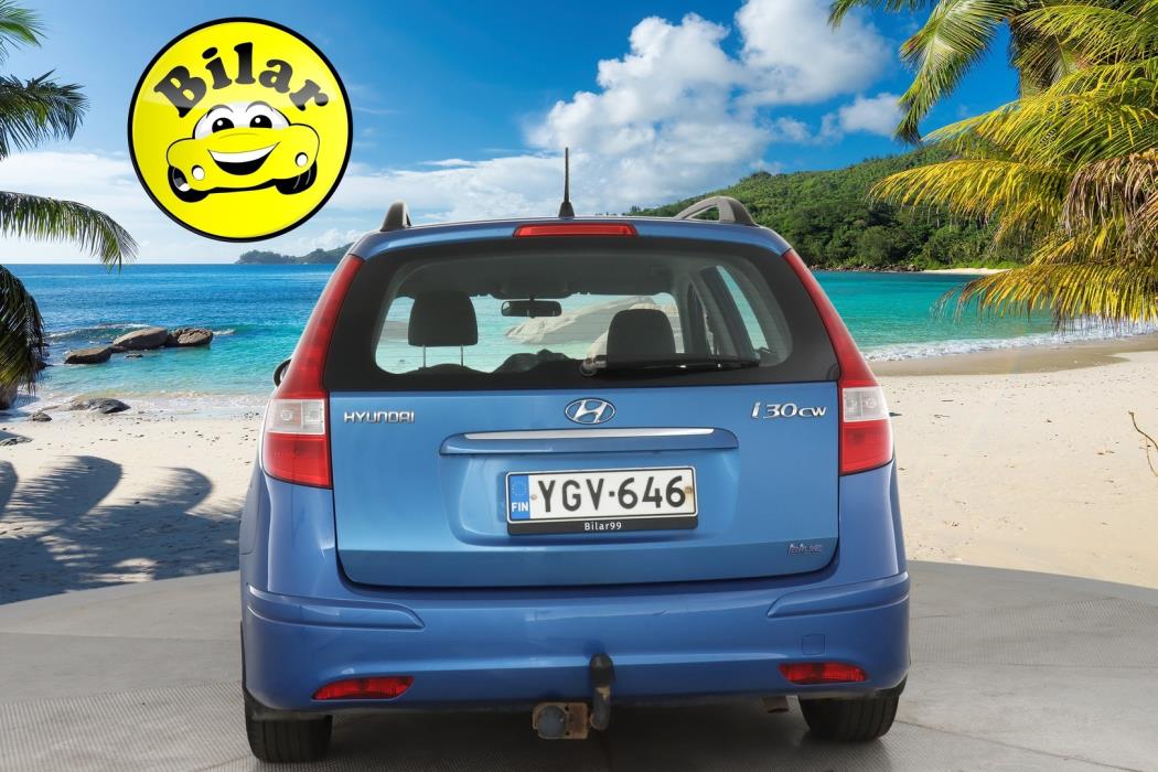 HYUNDAI i30 2010
