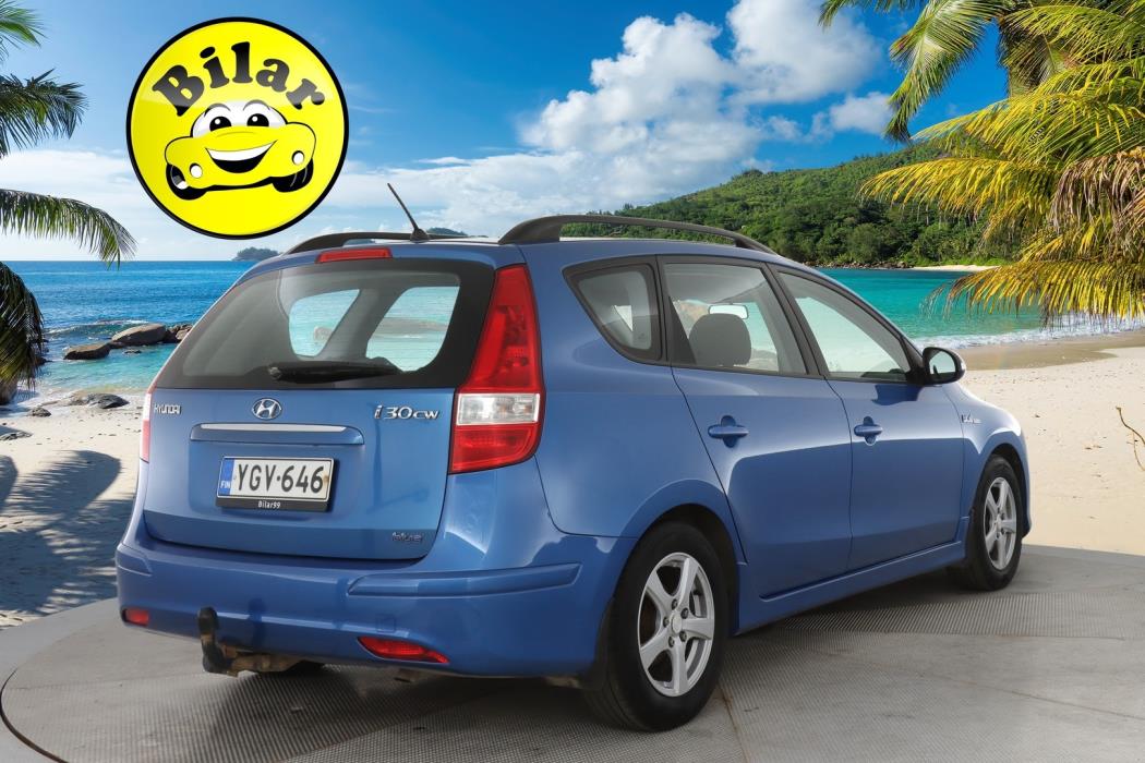 HYUNDAI i30 2010