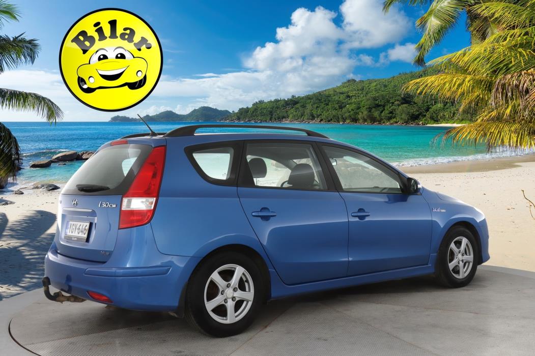 HYUNDAI i30 2010