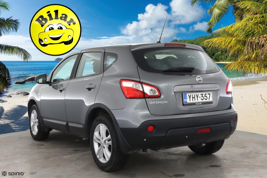 NISSAN Qashqai 2012