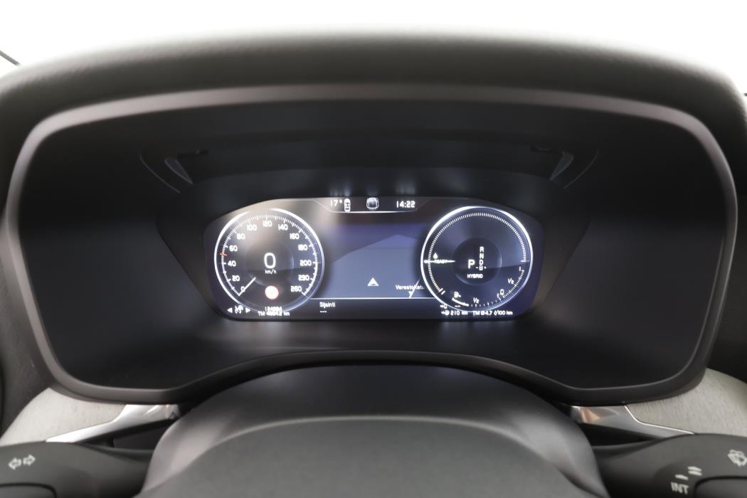 VOLVO V60 2022