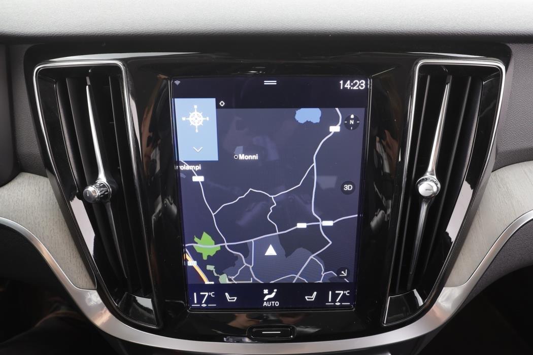 VOLVO V60 2022