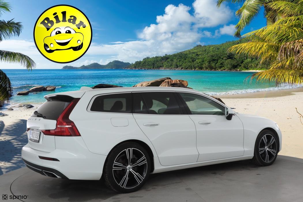 VOLVO V60 2022