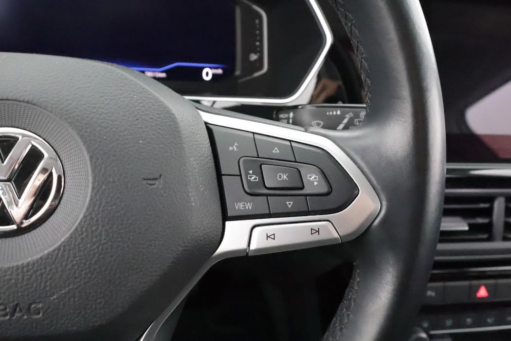 VOLKSWAGEN T-Cross 2019