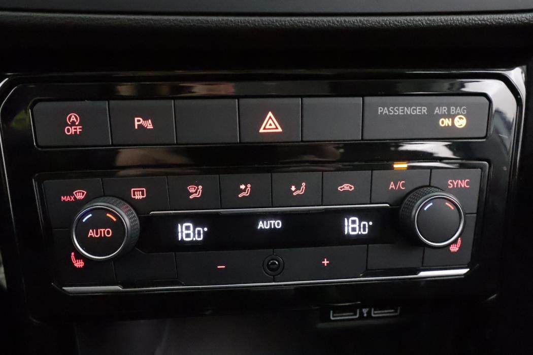 VOLKSWAGEN T-Cross 2019