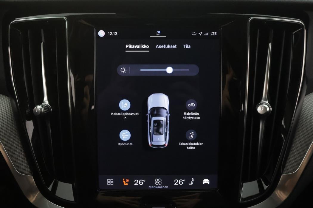 VOLVO V60 2023