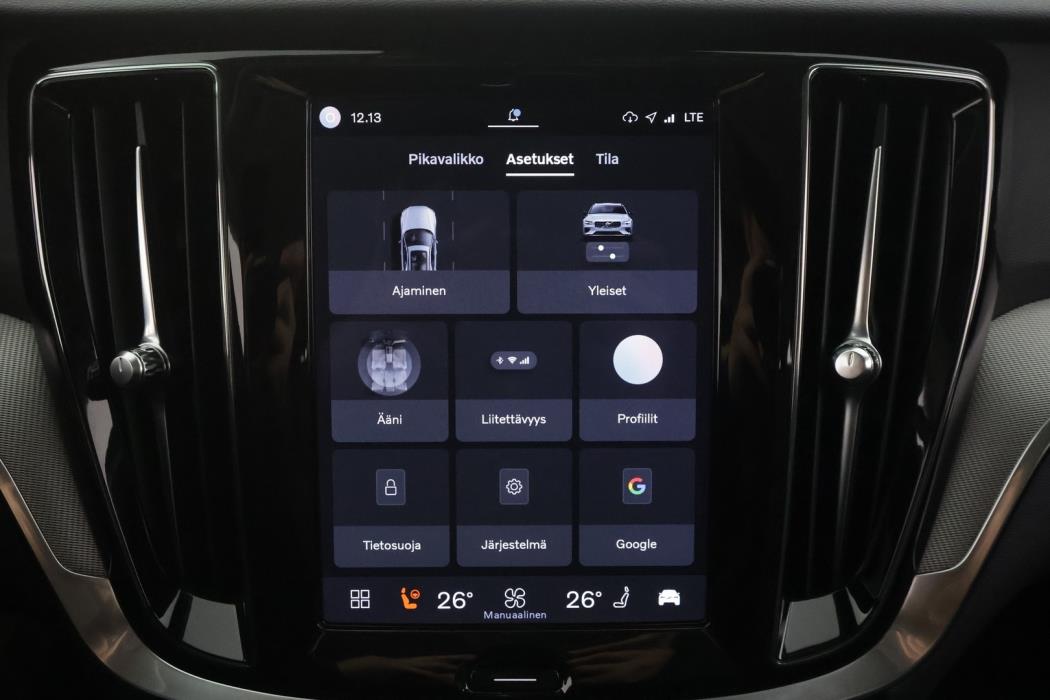 VOLVO V60 2023