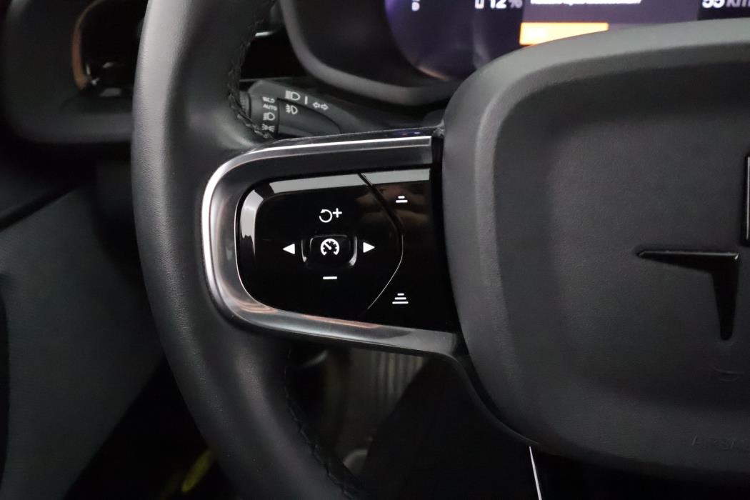 POLESTAR 2 2024