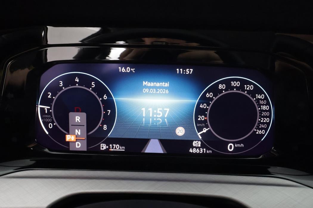 VOLKSWAGEN GOLF 2024