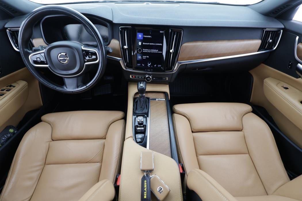 VOLVO V90 2018