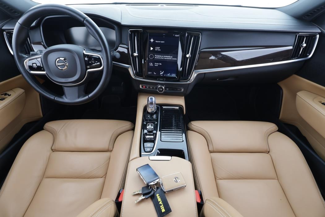 VOLVO S90 2019