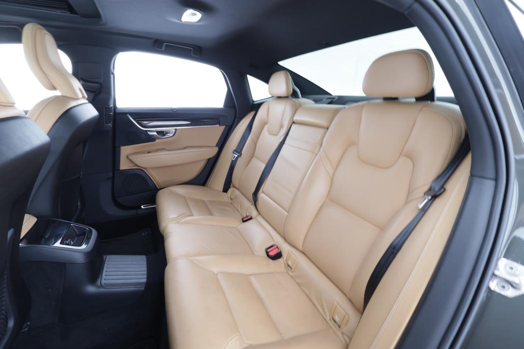 VOLVO S90 2019