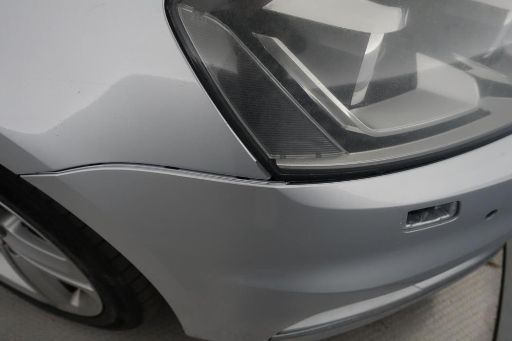 VOLKSWAGEN Passat 2013