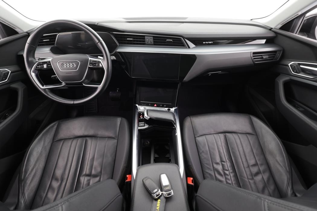 AUDI e-tron 2020