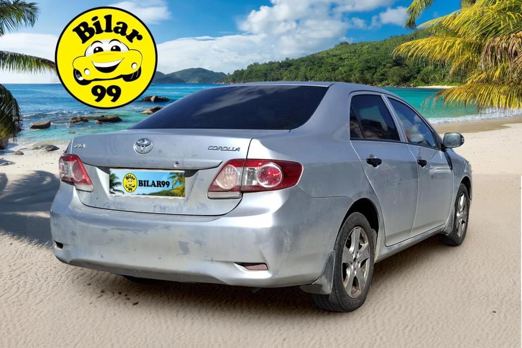TOYOTA Corolla 2012