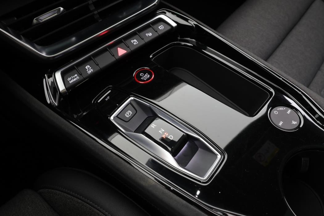 AUDI E-TRON GT 2022