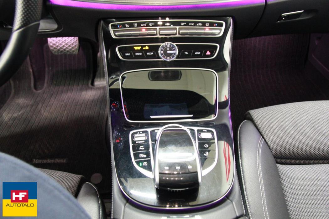 MERCEDES-BENZ E 2017