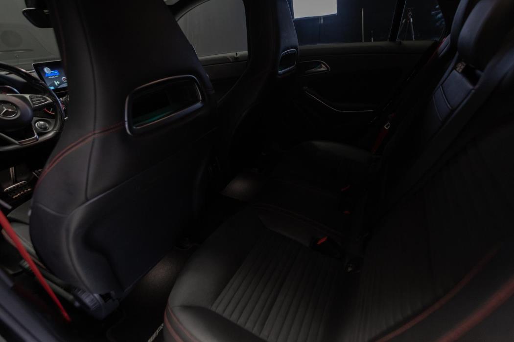 MERCEDES-BENZ CLA 45 AMG 2017