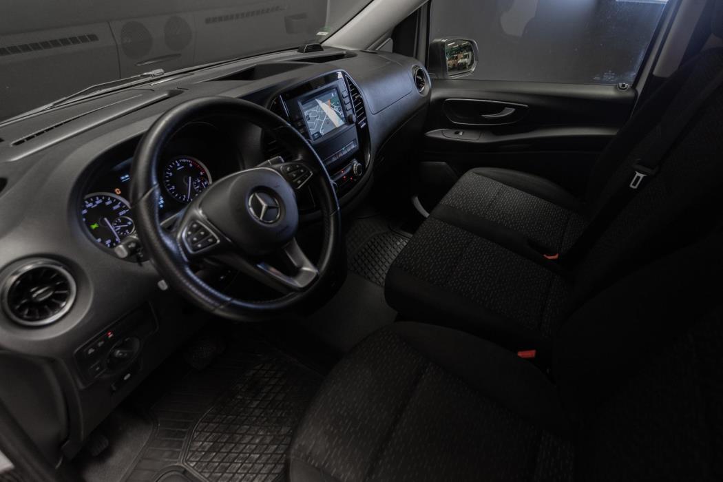 MERCEDES-BENZ Vito 2021