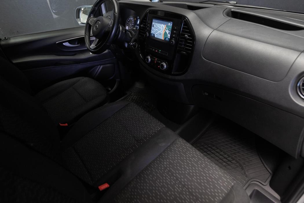 MERCEDES-BENZ Vito 2021