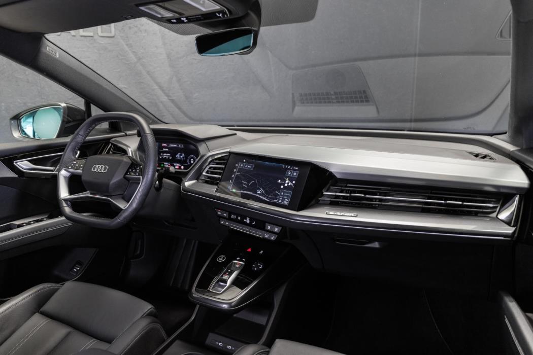 AUDI Q4 e-tron 2023