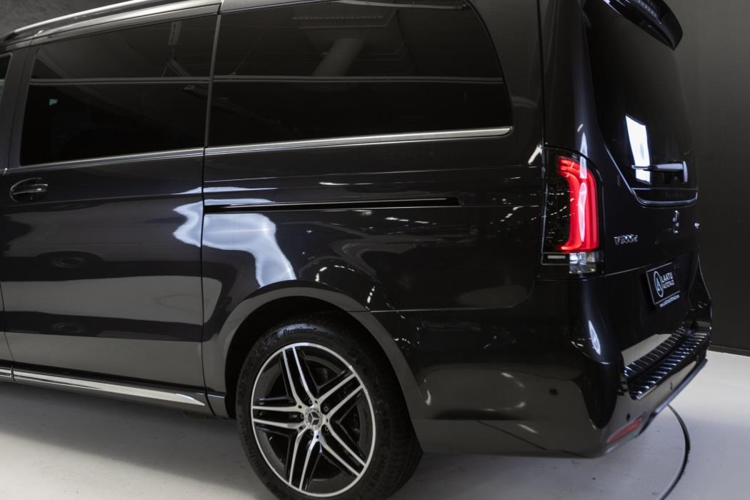 MERCEDES-BENZ V 2025