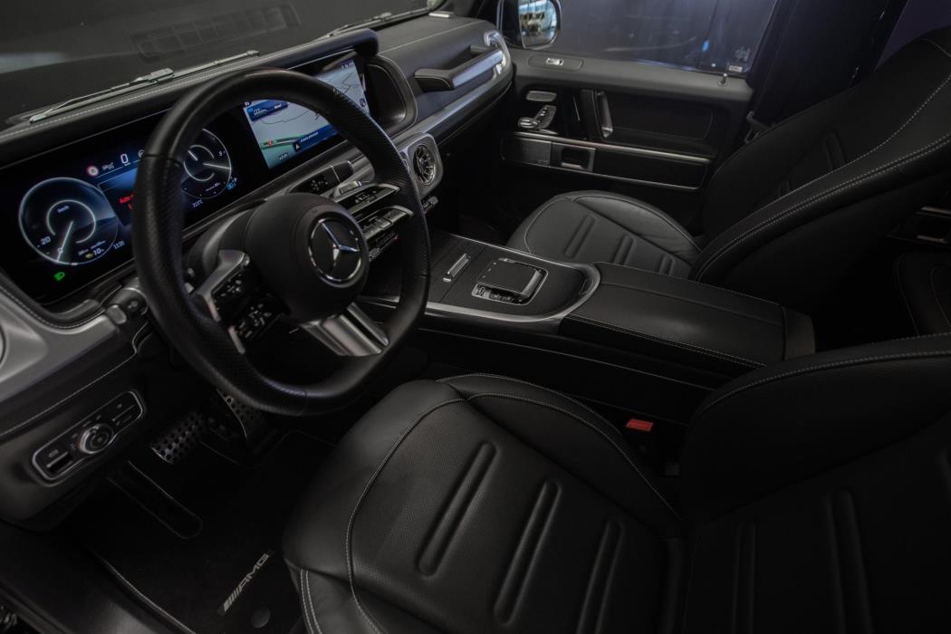 MERCEDES-BENZ G 2025