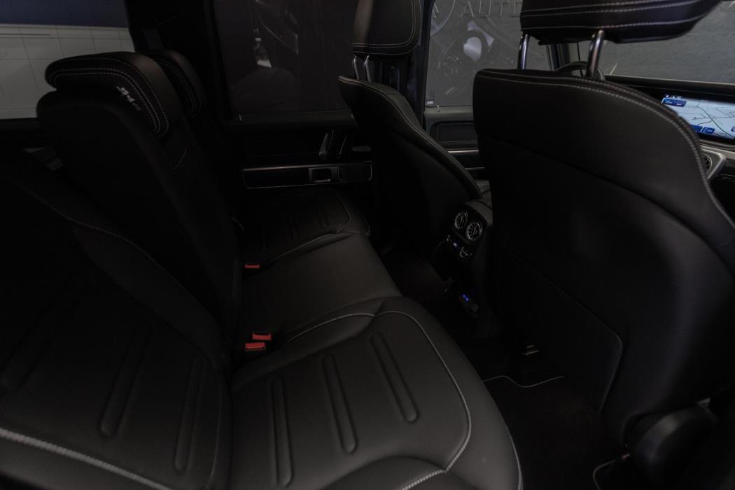 MERCEDES-BENZ G 2025