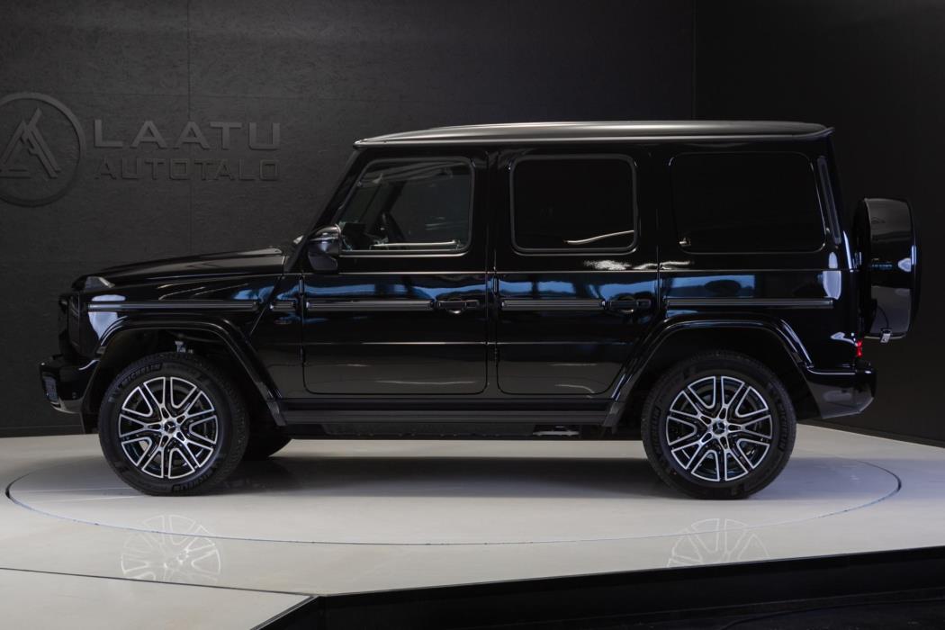 MERCEDES-BENZ G 2025
