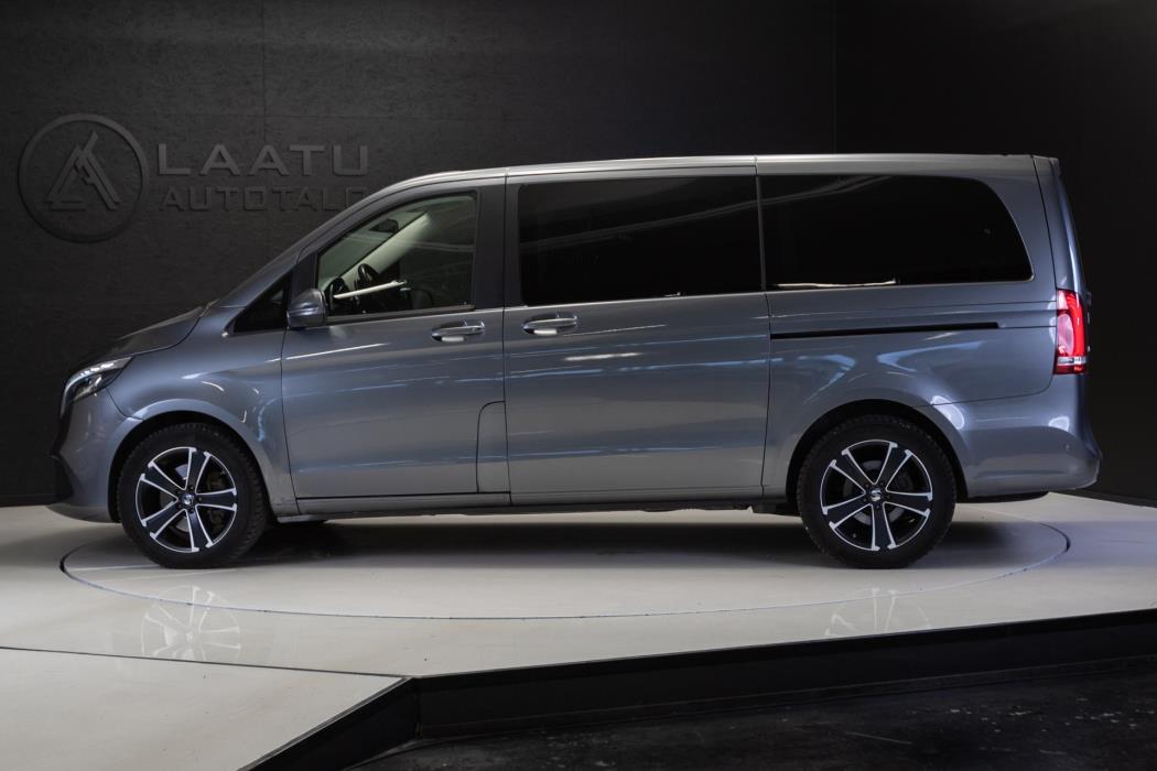 MERCEDES-BENZ V 2020