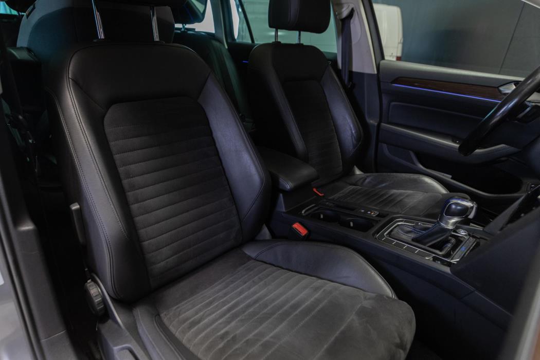 VOLKSWAGEN Passat 2017