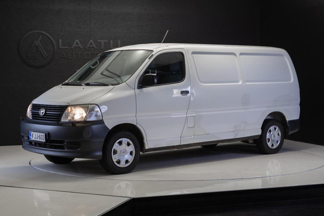TOYOTA Hiace 2009