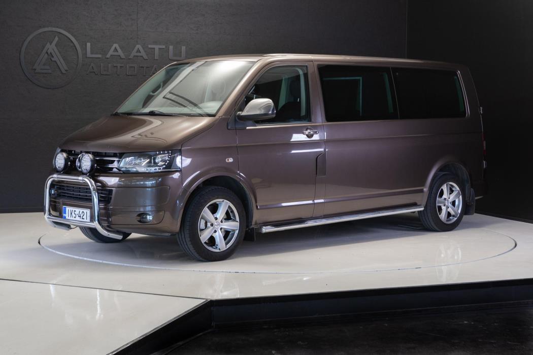 VOLKSWAGEN Caravelle 2012