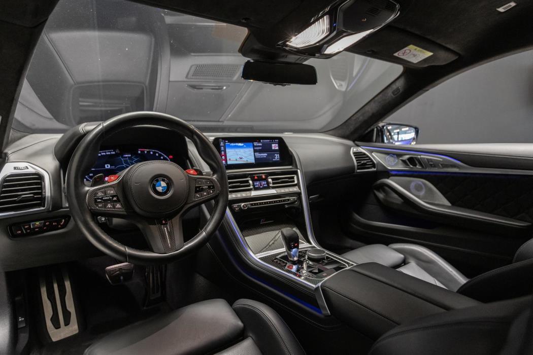 BMW M8 2020