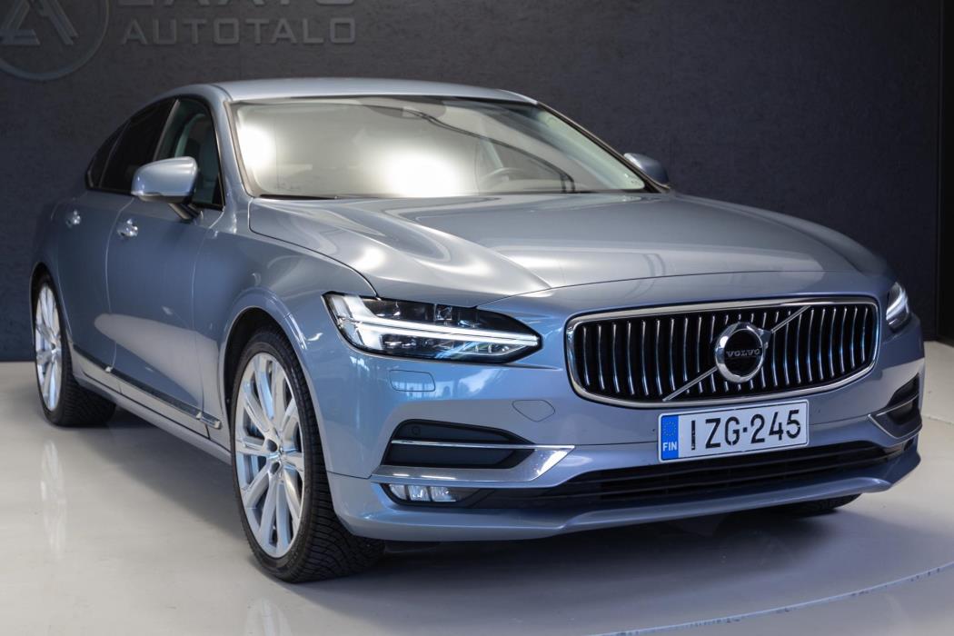 VOLVO S90 2017