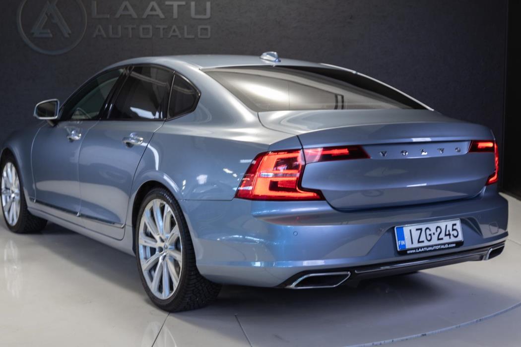 VOLVO S90 2017